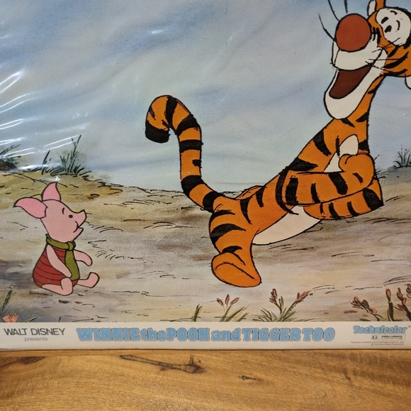 Winnie the Pooh and Tigger Too Poster 11x14 1974 - Picture 3 of 7